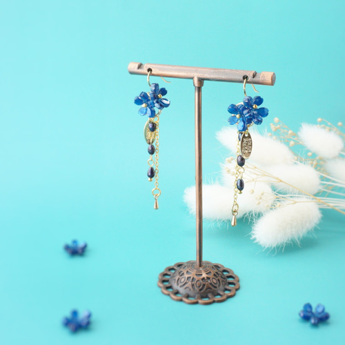 空いろの勿忘草 ピアス&イヤリング ピアス（フック・チェーン） ＊雪屋
