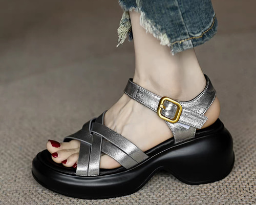 厚底 スポーツ サンダル 3色 キルティング 韓国 レザー nr0059 セール】厚底キルティングスポサン 24SS（サンダル）｜ESPERANZA