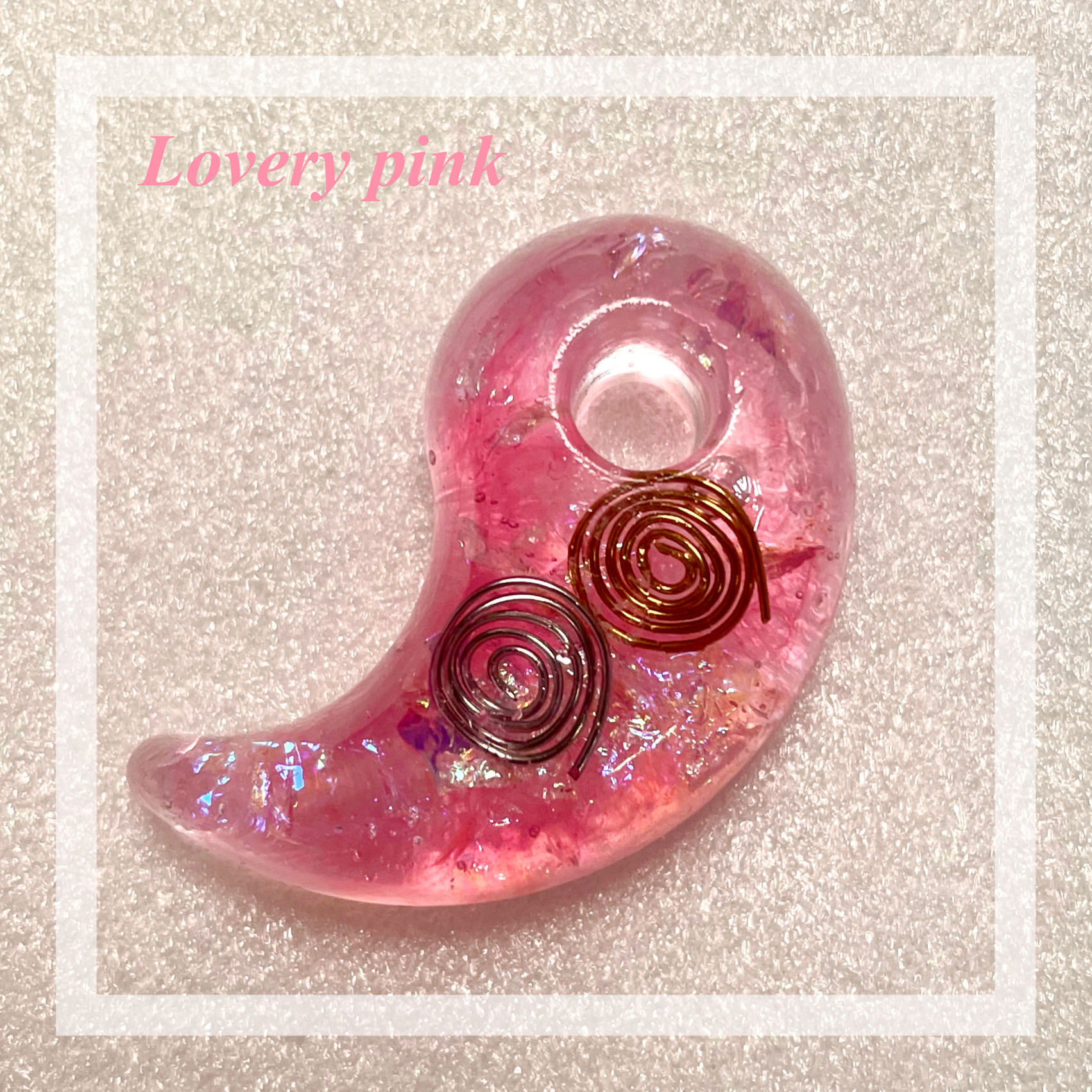 Lovery pink 勾玉オルゴナイト その他アクセサリー Mary 通販 15651714