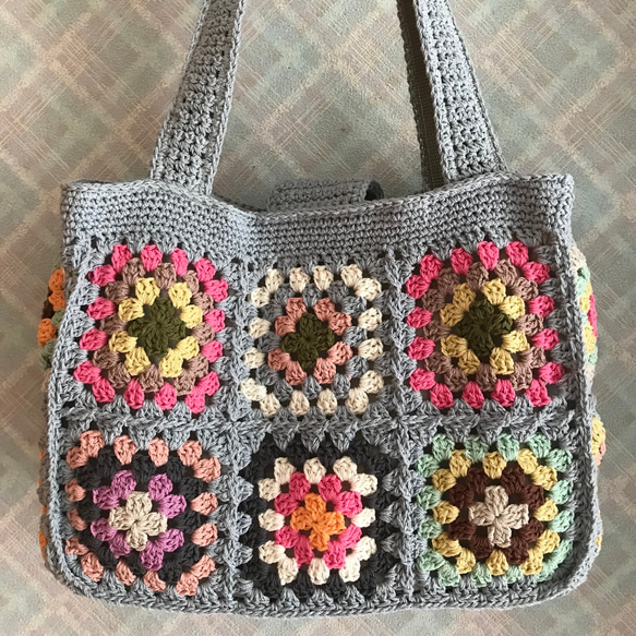 モチーフ編みのトートバッグ（水色）★手編み　編み物　モチーフバッグ　レトロで可愛い 2枚目の画像