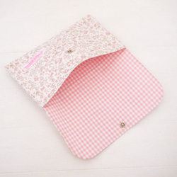 リバティ 母子手帳ケース メドウ・テイルズ/ピンク B6サイズ マルチケース 5枚目の画像