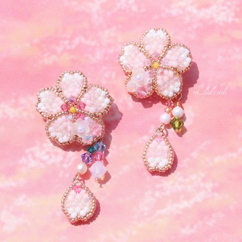 楽天市場】チリア 田川啓二 花桜のブローチ ビーズ刺繍 刺しゅう