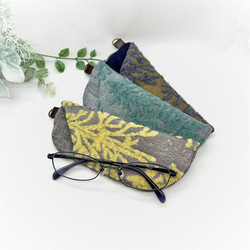 ミナペルホネン ネイビーブラック系パッチ ボリュームスヌード