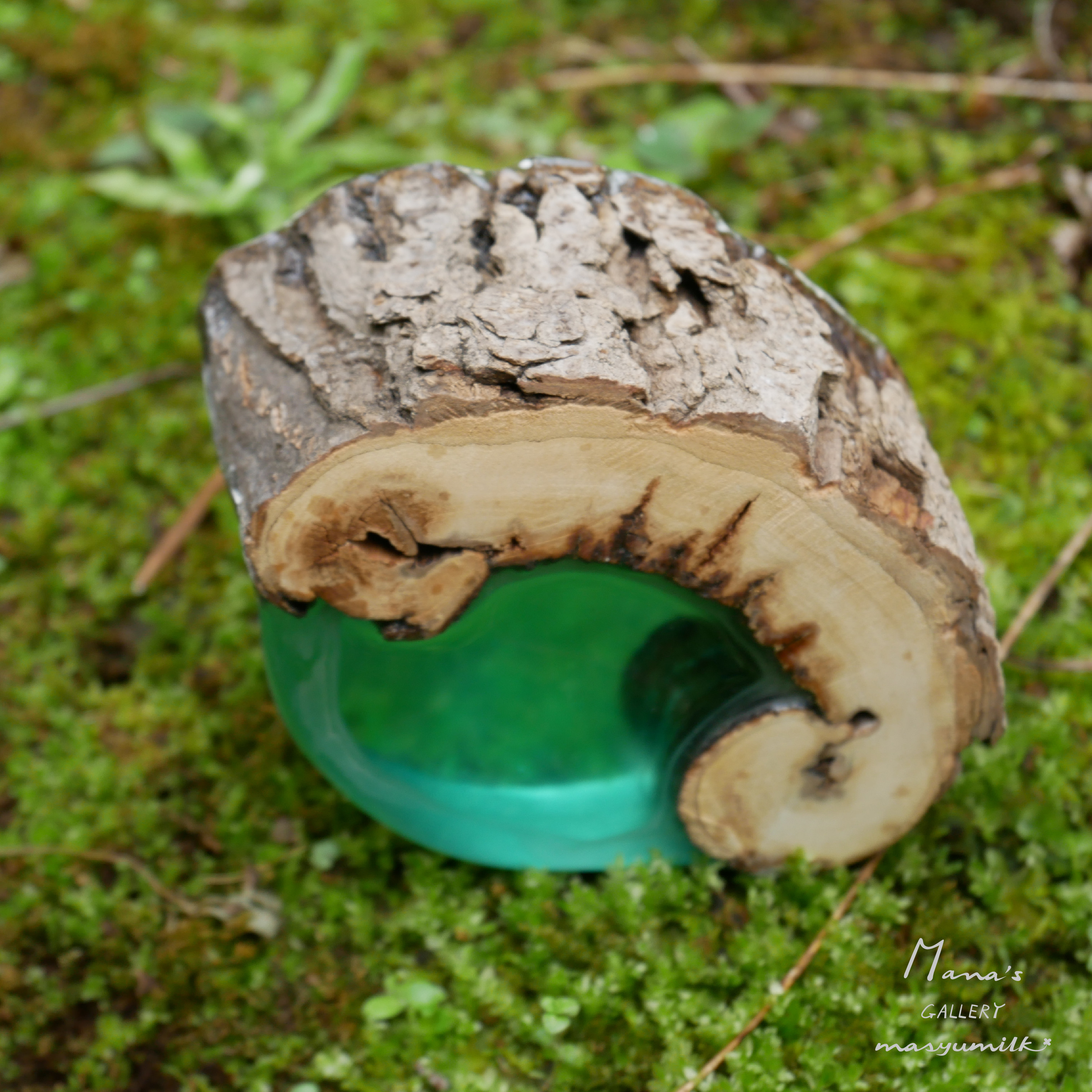 木の雫シリーズ　peacock blue