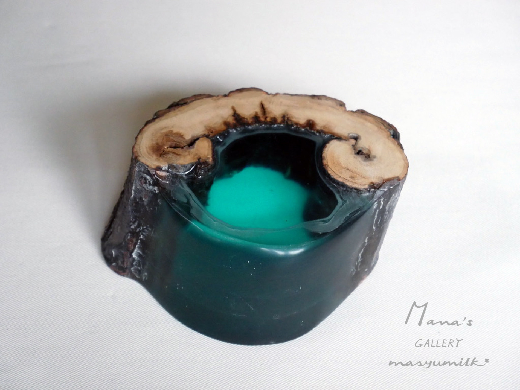 木の雫シリーズ　peacock blue