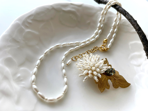 [Creema Limited] 非常適合作為禮物。蒲公英珍珠胸針和復古珍珠項鍊 第3張的照片