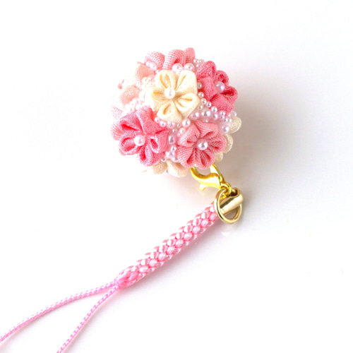 ❁着物パステル桜C根付けストラップ・大人かわいいつまみ細工