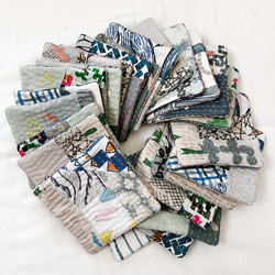 ミナペルホネン ネイビーブラック系パッチ ボリュームスヌード