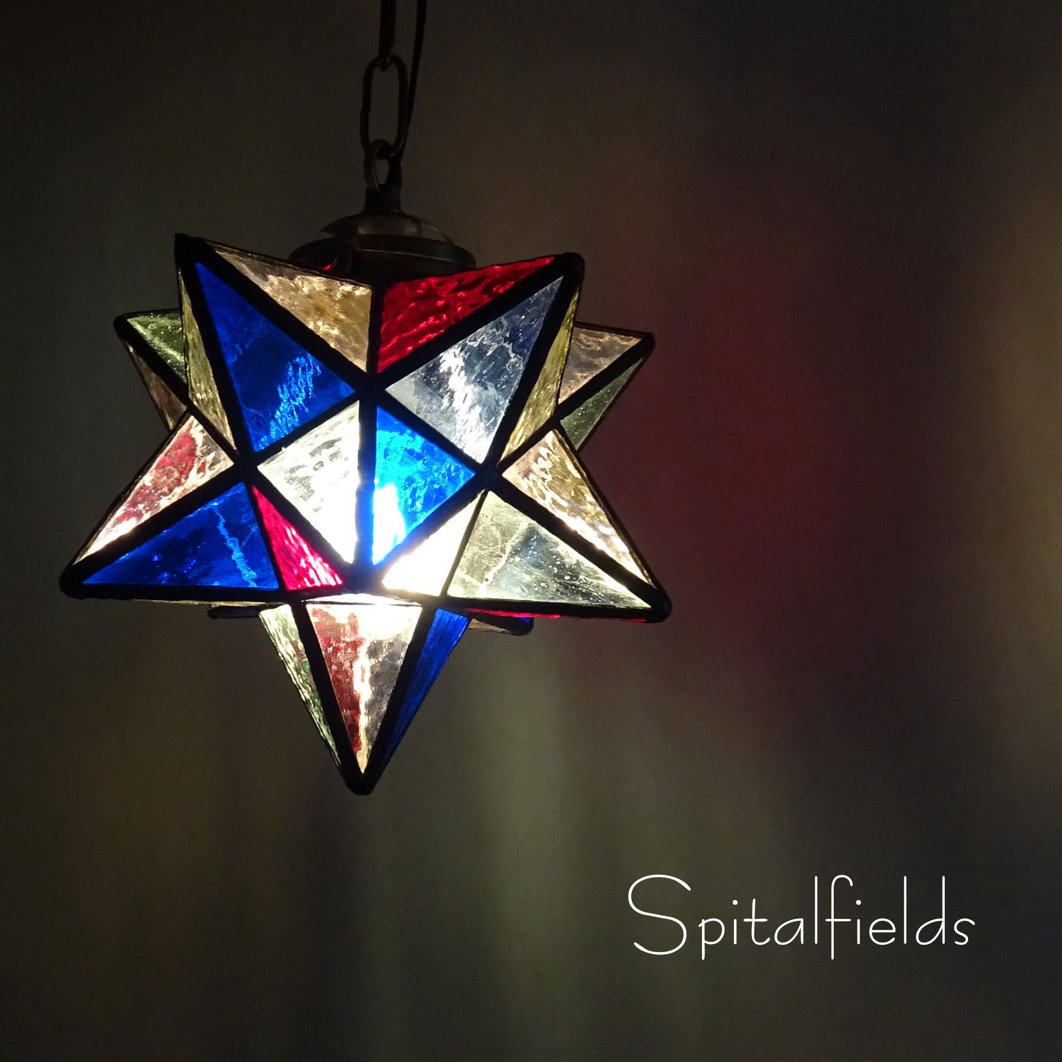 星のペンダントランプ(マルチカラー）