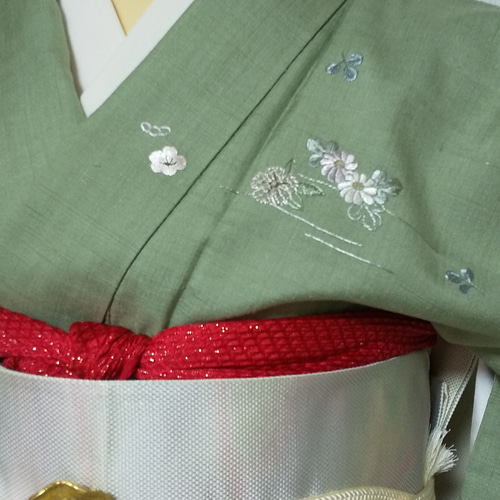 ☆可愛い刺繍の着物 ミントグリーン付け下げ お花柄の紬のお着物 新品  