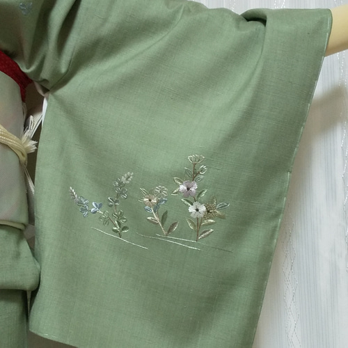 ☆可愛い刺繍の着物 ミントグリーン付け下げ お花柄の紬のお着物