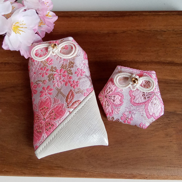 momo様オーダー品手作りお守り袋 mm様オーダー品】お守り袋♪体操女子4個 - Cottoncraft
