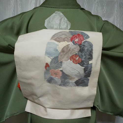 タイムセール☆着物モスグリーン着物 紋付き 色無地 正絹 新品 タイムセール☆着物モスグリーン着物 紋付き 色無地 正絹 新品