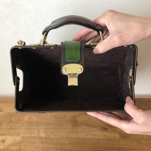 送料無料】 本革 革鞄 ミニ ダレスバッグ 2wayバッグ ALMA（アルマ