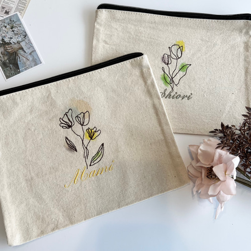 流行りの韓国風手書きフラワー 名前入れ 刺繍 ネーム入れ