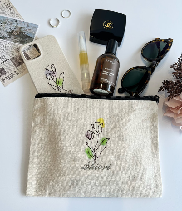 みわ♡   ウエイト枠   刺繍イニシャルポーチ♡ トワルドジュイ ポーチ ちむ様 専用♡ ウエイト枠 刺繍
