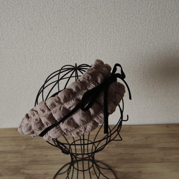 Poko Poko 髮帶由爆米花織物製成（用絲帶繫起來，灰色） 第2張的照片