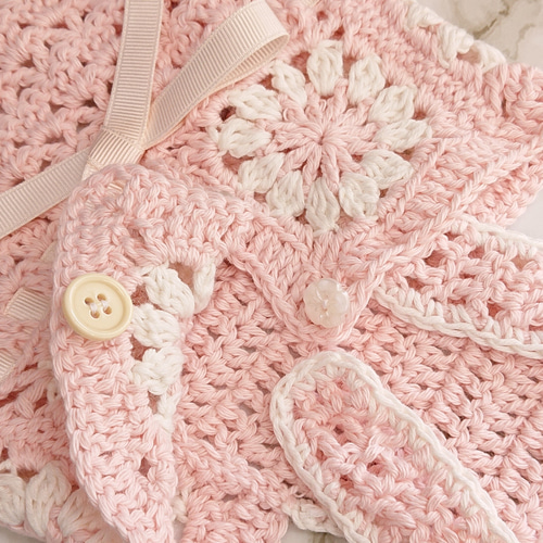 ♡ハンドメイド♡犬服♡紫陽花コサージュワンピース♡ピンク 綿 レース ハンドメイド犬服 ピンク 花柄 フリフリ リボン