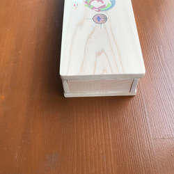 ちょっと大きめの箸箱(熨斗文と菖蒲に矢車文)　ヒノキのカトラリーケース　蓋付きの箸入れ　　食卓に置ける　小物入れ 8枚目の画像