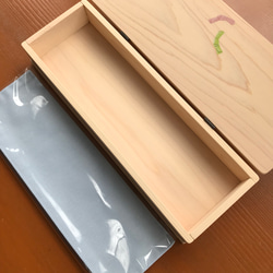 ちょっと大きめの箸箱(熨斗文と菖蒲に矢車文)　ヒノキのカトラリーケース　蓋付きの箸入れ　　食卓に置ける　小物入れ 6枚目の画像
