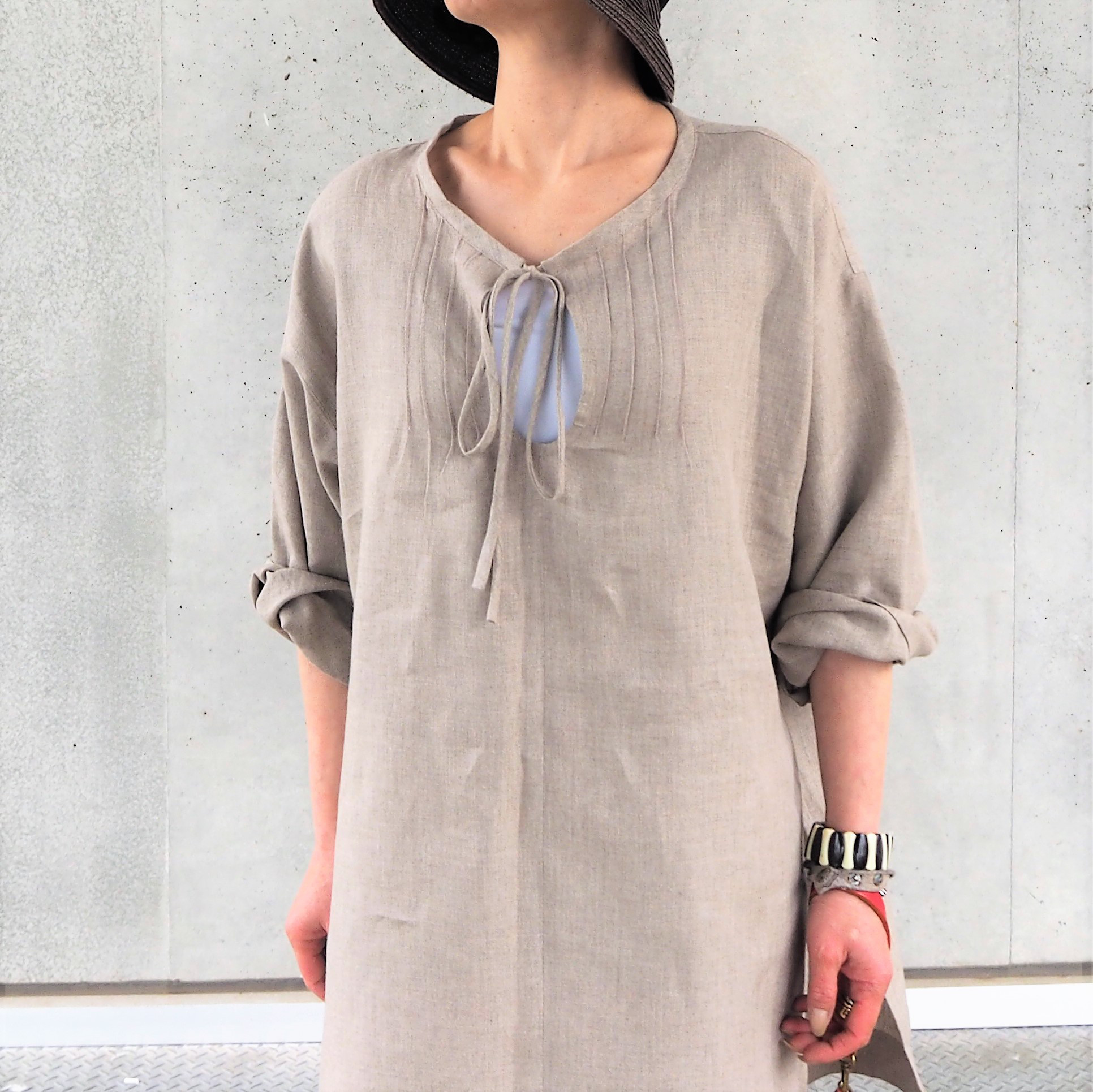 『全３色』ゆったりブラウス　ピンタックリボン ビックシルエット　チュニックブラウス