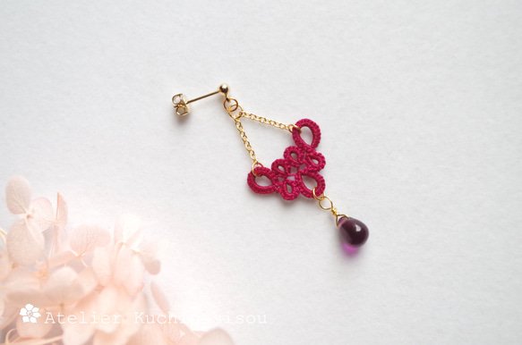 梭織蕾絲捷克珠三角耳環&lt;櫻桃粉色&gt; 第3張的照片