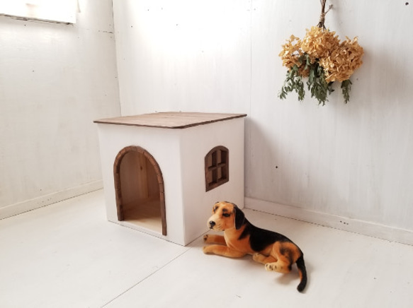 かわいい犬小屋　ドッグハウス　キャットハウス　猫小屋　猫ハウス　室内　小型犬　オーダー可　自然塗料　ナチュラル　シンプル 1枚目の画像