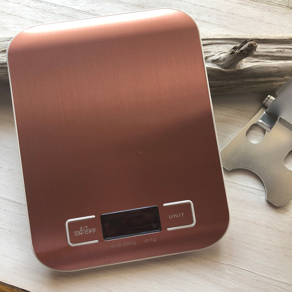 デジタルキッチンスケール1g〜10キロ対応　計量器　ピンクゴールド色　電池付き　ハンドメイド　にも 9枚目の画像