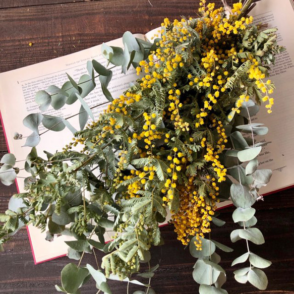 2.ミモザブーケスワッグ