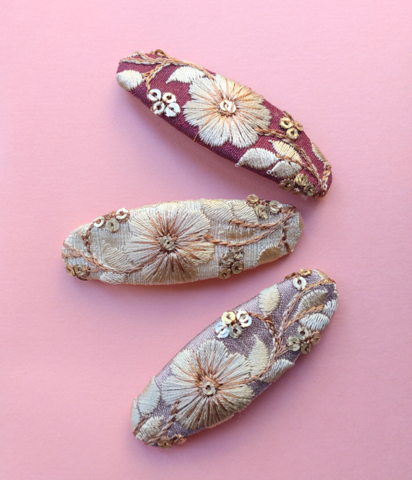 【再販】インド刺繍リボンぱっちんピン（スリーピン）3本セット 2枚目の画像