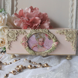 ヴィンテージ調　薔薇のマリーアントワネットの木製ボックス 7枚目の画像