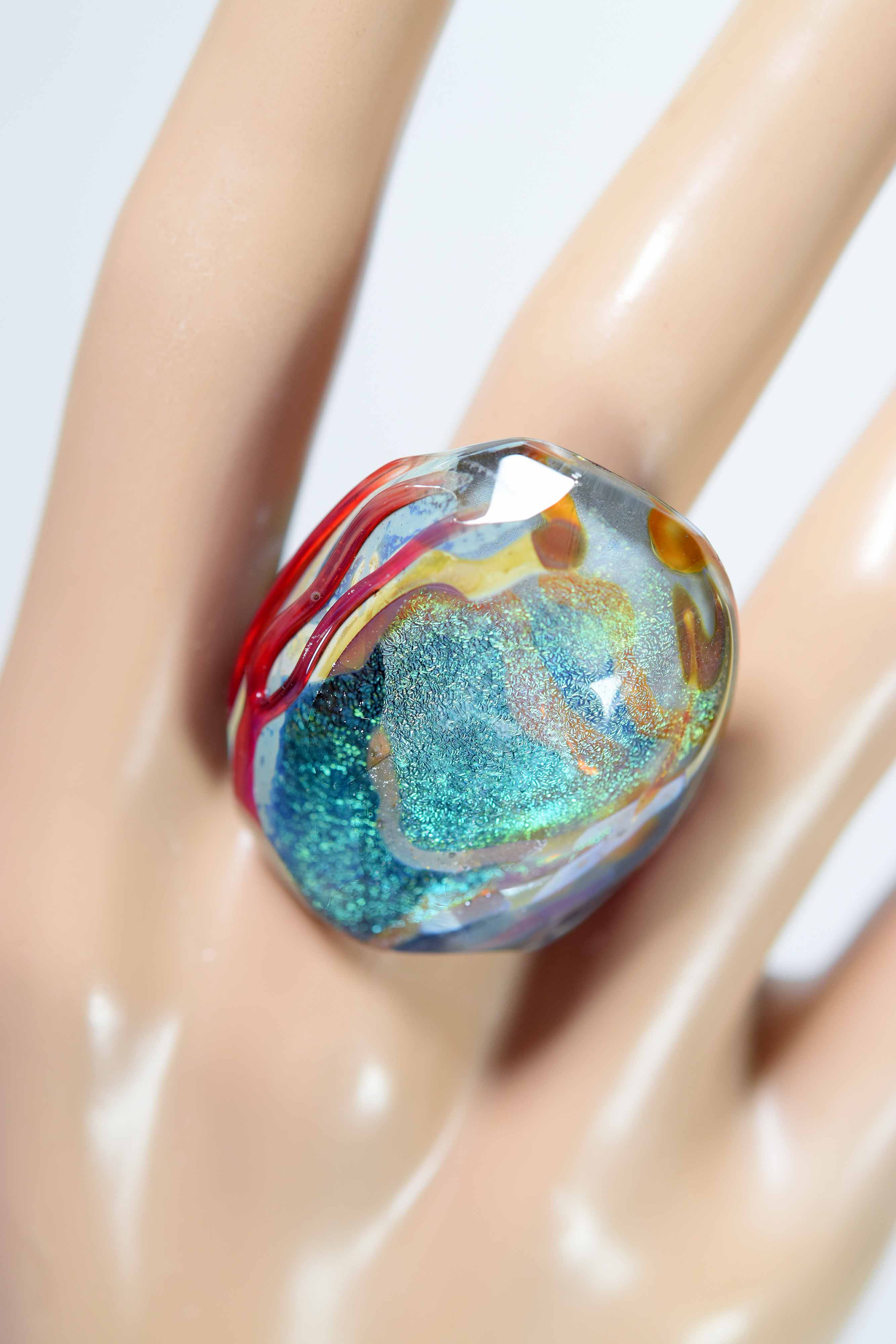 *指輪　ハンドメイド　ガラスのリング （Ｔ41-175）ガラス工芸家の創作した一点物のガラスのアクセサリー。