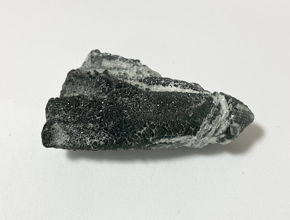 レア水晶　へデンバーガイト入り水晶　内蒙古産　緑水晶　Prase Quartz 3枚目の画像