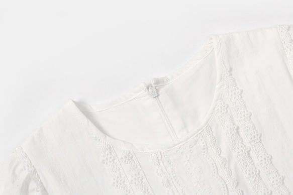 白色 含棉質內襯 經典圓領花邊拼接復古洋裝 初戀小白裙連身裙 第4張的照片