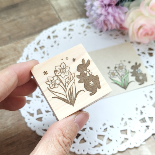 スイセンとうさぎのはんこ 花 春 水仙 はんこ・スタンプ Kururi Stamp