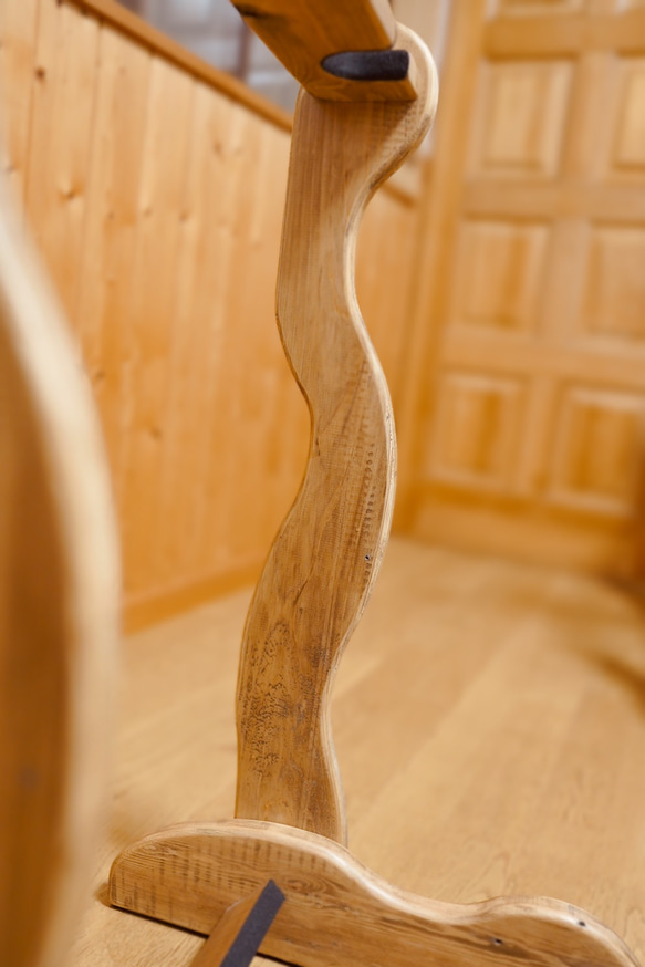 【オーダー品】手作り木工　木製ギタースタンド （古材） ２本掛け 8枚目の画像