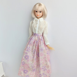 856※ピンクの花柄ロングスカート※momokoDOLLアウトフィット※1/6ドール服 2枚目の画像