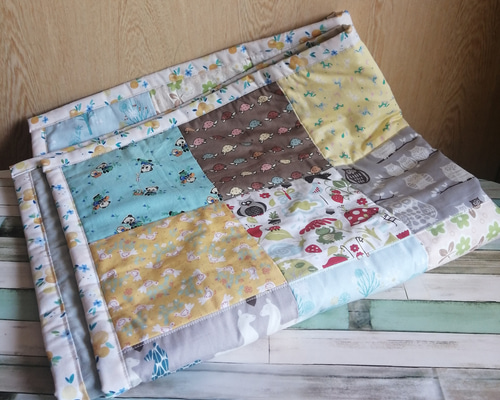 パッチワーク ベビーキルト ブランケット 大きめ 雑貨・その他