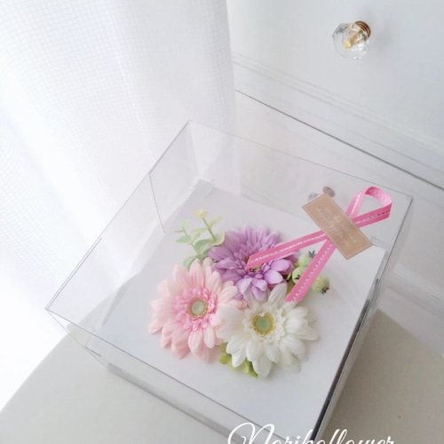 ガーベラミックスカラー パープル ピンク ホワイト フレームアレンジ