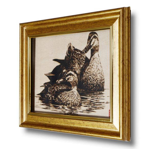 Waterfowls〈s2〉　木材の焦げ色の濃淡で表現した絵画作品 4枚目の画像