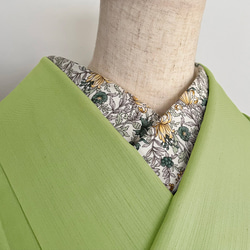 半衿 ボタニカルガーデン コットン 半襟 木綿 黄色 緑 春植物柄 洗える 2枚目の画像