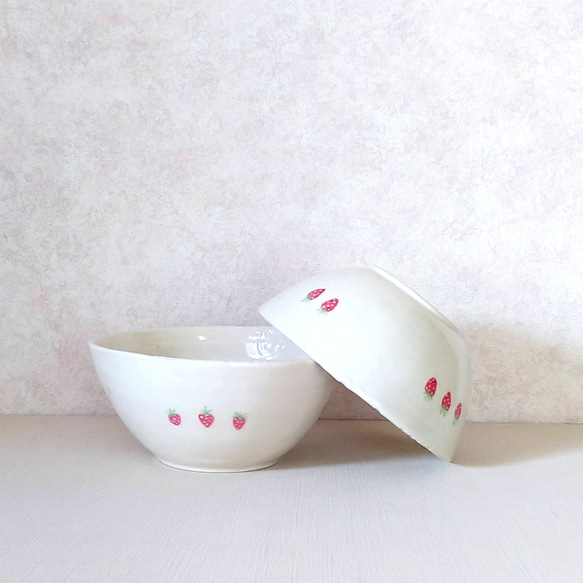 陶のお茶碗・小鉢【山武市のイチゴ】 6枚目の画像