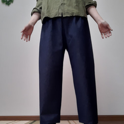 ネイビーデニム映える新作パンツバックポケットが大きいジーンズズボン個性的 3枚目の画像