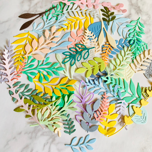 クラフトパンチ ダイカット 葉 リーフ 色々セット 50枚入 カラーMIX