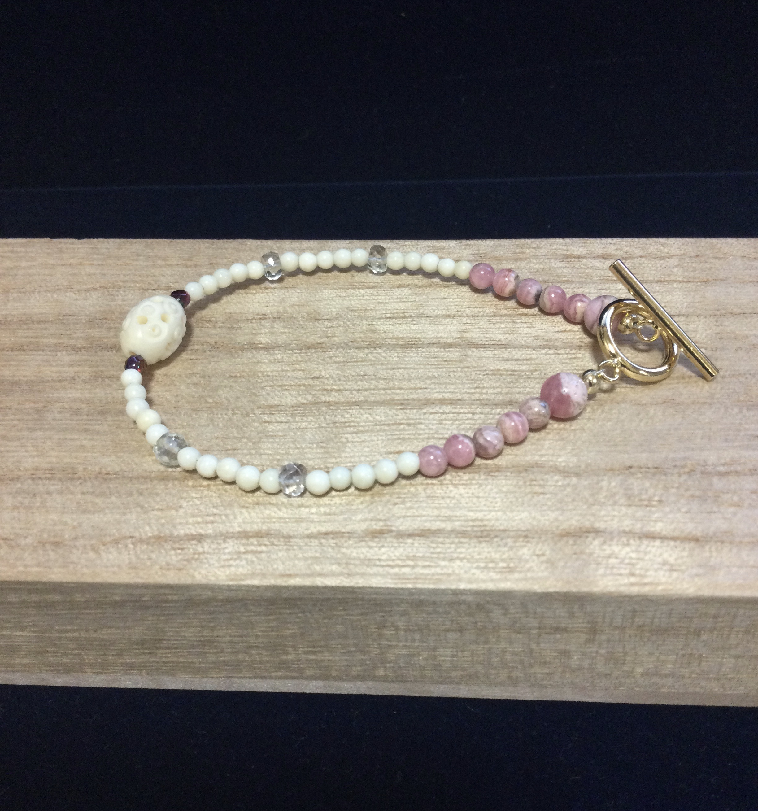 ☆本象牙＆天然石（インカローズ、水晶）ブレスレット　A-21※