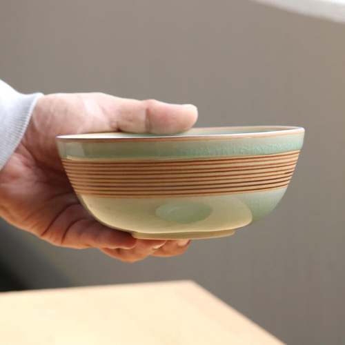 タイ セラドン焼 どんぶり 鉢 ボウル 15.0cm 陶磁器 celadon-009 お椀