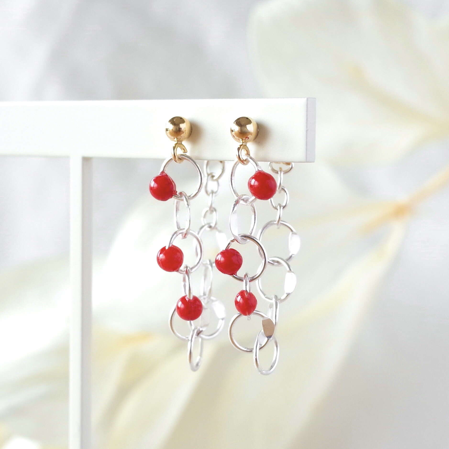 赤珊瑚のバブルチェーン ドレープピアス(14kgf/sv925)