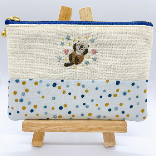 ポーチ pii様 ♡ pii様専用 pii様 専用♡ ウエイト枠 刺繍イニシャルポーチ