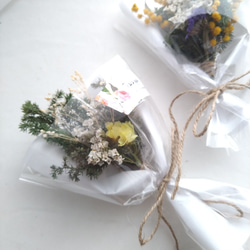 贈り物《グリーンブーケ・ミニ花束》1束　テーブルセッティング　プレゼント　卒業式　母の日　父の日　敬老の日　誕生日 3枚目の画像
