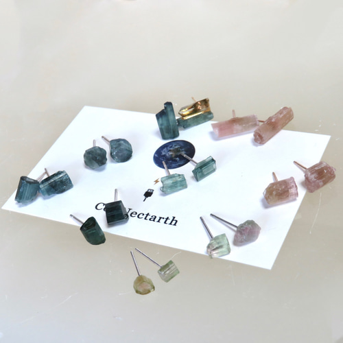 Kaya◆ラピスラズリ/水晶/MOPトリプレットストーンピアス✧14kgf 0_84d8dc2ddf2b9f556b76b5a208dd